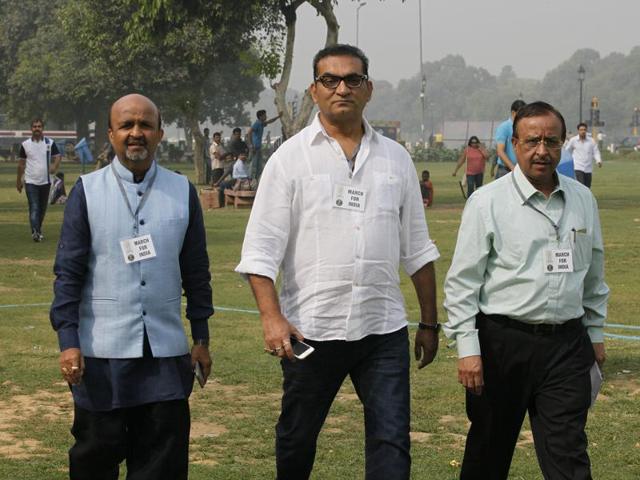 Many filmmakers and artistes from the fraternity including singer Abhijeet Bhattacharya joined the march to hand over a memorandum signed by more than 40 personalities. (Raj K Raj/ HT Photo) Many filmmakers and artistes from the fraternity including singer Abhijeet Bhattacharya joined the march to hand over a memorandum signed by more than 40 personalities. (Raj K Raj/ HT Photo)