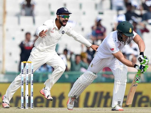 Virat Kohli, left, celebrates the wicket of South Africa’s Faf du Plessis, right. (AFP Photo) Virat Kohli, left, celebrates the wicket of South Africa’s Faf du Plessis, right. (AFP Photo)