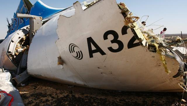 A handout picture taken on November 1, 2015 and released on November 3, 2015 by Russia’s emergency ministry shows the wreckage of a A321 Russian airliner in Wadi al-Zolomat, a mountainous area of Egypt’s Sinai Peninsula. (AFP Photo / Russia’s emergency ministry / Maxim Grigoryev) A handout picture taken on November 1, 2015 and released on November 3, 2015 by Russia’s emergency ministry shows the wreckage of a A321 Russian airliner in Wadi al-Zolomat, a mountainous area of Egypt’s Sinai Peninsula. (AFP Photo / Russia’s emergency ministry / Maxim Grigoryev)