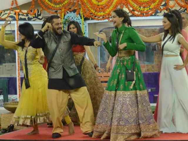 Salman and Sonam enjoy their time inside the Bigg Boss house. (COLORS TV)