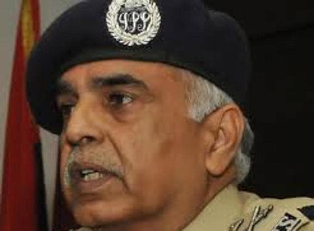 Punjab director general of police (DGP) Suresh Arora will camp in the holy city to ensure peace.(HT photo)
