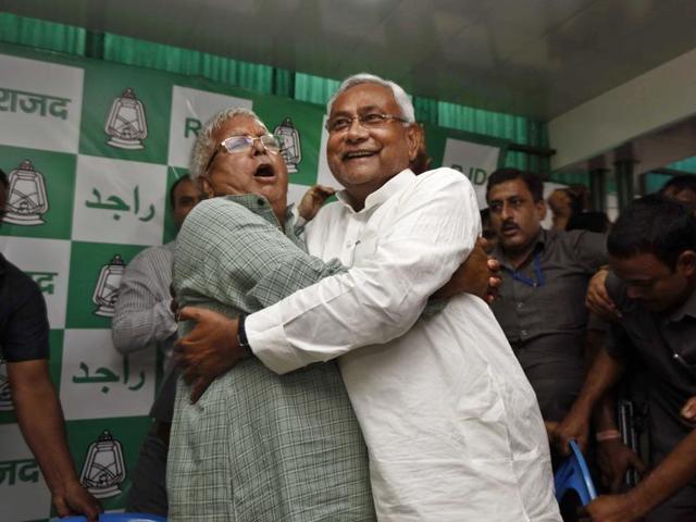 According to Arun Sinha, author of ‘Nitish Kumar and the Rise of Bihar’, what brought Lalu and Nitish some 40 years ago together during the socialist movement launched by Jayaprakash Narayan was their shared need for each other. (Arun Sharma/ HT Photo)