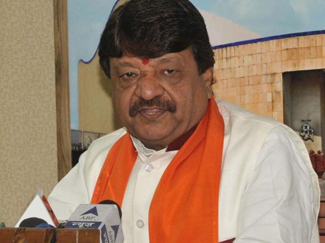 BJP's general Secretary Kailash Vijayvargiya in Bhopal, India, on November 5, 2015. Vijayavargiya, on Monday, likened BJP MP Shatrughan Sinha to a dog. (Hindustan Times) BJP's general Secretary Kailash Vijayvargiya in Bhopal, India, on November 5, 2015. Vijayavargiya, on Monday, likened BJP MP Shatrughan Sinha to a dog. (Hindustan Times)