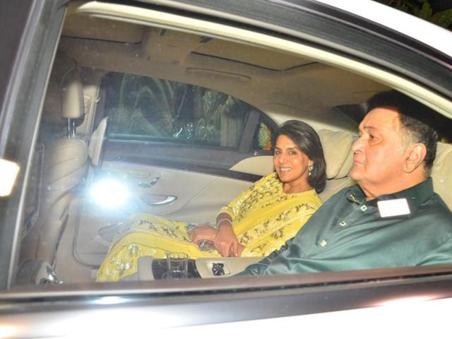 Rishi Kapoor and Nitu Singh arrive at Akshay Kumar`s Diwali party in Mumbai on Nov 9, 2015. (IANS) Rishi Kapoor and Nitu Singh arrive at Akshay Kumar`s Diwali party in Mumbai on Nov 9, 2015. (IANS)