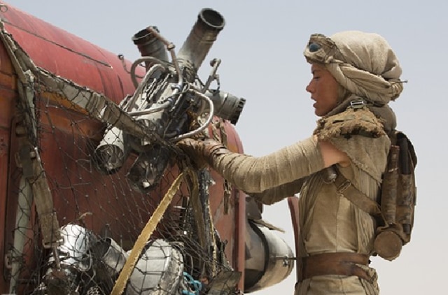 Star Wars: 22 new The Force Awakens images promise you it’s all true ...