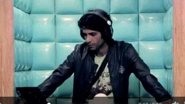 Puneet inside the Doible Trouble room on Thursday’s episode. (OLORS)