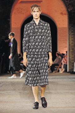 A model walks at the Alexander McQueen Spring Summer 2016 fashion show during London Menswear Fashion Week on June 14, 2015 in London, United Kingdom. (Getty Images)