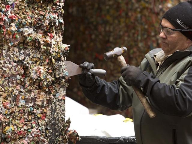 The gum was scrapped twice before but the tradition prevailed, making it a tourist spot. It is named among the top 5 germiest tourist attractions in 2009. (AFP)