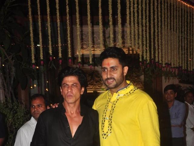 Abhishek Bachchan and Shah Rukh Khan at Amitabh Bachchan`s Diwali party on Nov 11, 2015. (IANS)