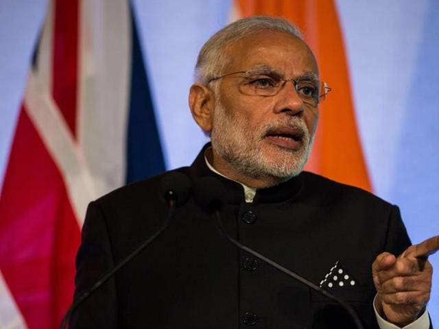 Prime Minister Narendra Modi addresses industry leaders at the Guildhall in London on November 12, 2015.(AFP)