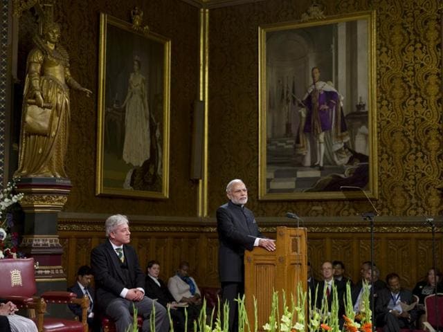 Narendra Modi (C) addresses members of parliament and invited guests in the Royal Gallery at the Houses of Parliament in central London November 12, 2015. London is rolling out the red carpet for Modi on his three-day visit to Britain, the first by an Indian prime minister in nearly 10 years. (REUTERS)