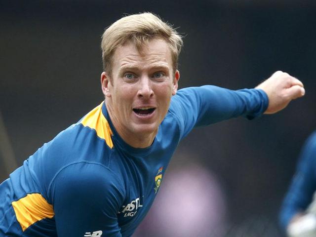 South African player Simon Harmer bowls during the practice session at M Chinnaswamy stadium, in Bengaluru. (Ajay Aggarwal/ HT Photo)