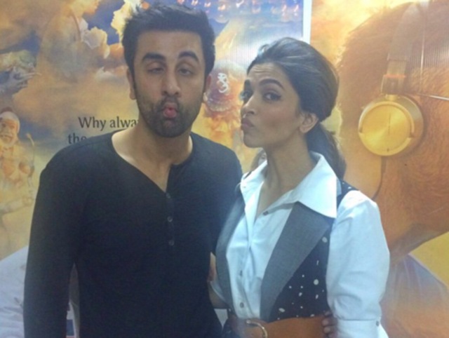A fish face picture if that’s what camera wants. Deepika and Ranbir promote Tamasha.