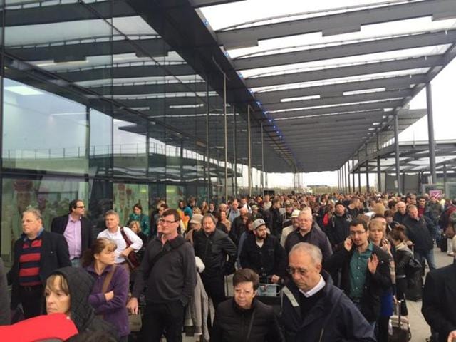The evacuation process in progress at North Terminal at Gatwick Airport. (Pic credit: Twitter @TimUnwin) The evacuation process in progress at North Terminal at Gatwick Airport. (Pic credit: Twitter @TimUnwin)