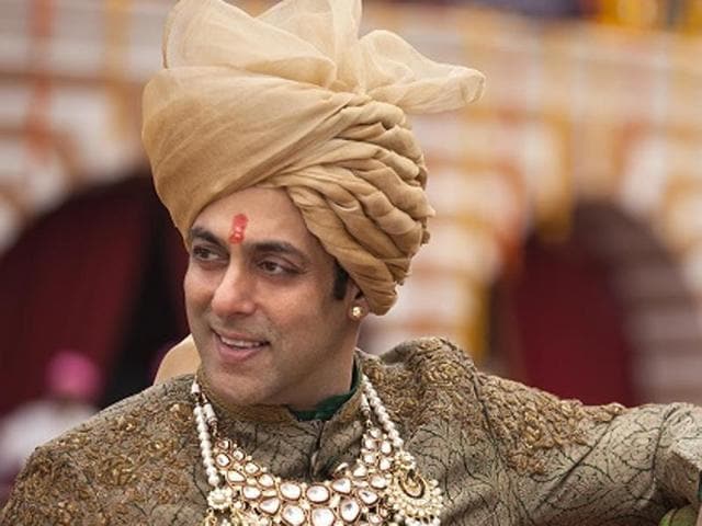 Prem Ratan Dhan Payo review: Salman Khan is the ultimate boy scout -  Hindustan Times