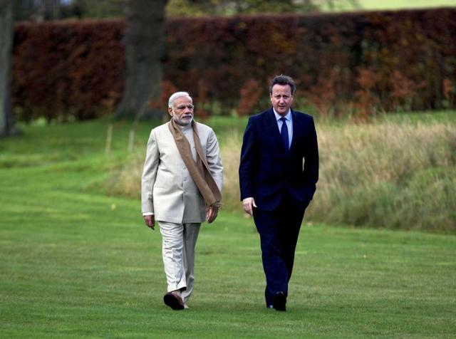 Prime Minister Narendra Modi with his British counterpart David Cameron at Chequers in Buckinghamshire.(REUTERS) Prime Minister Narendra Modi with his British counterpart David Cameron at Chequers in Buckinghamshire.(REUTERS)