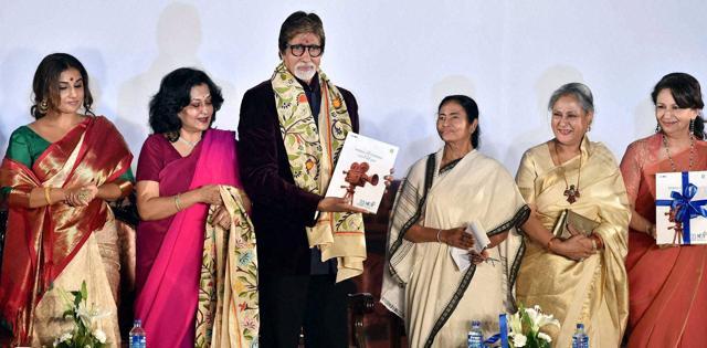 Actor Amitabh Bachchan with West Bengal Chief Minister Mamata Banerjee, Jaya Bachchan, Sharmila Tagore, Vidya Balan and Moushumi Chatterjee during inauguration of 21st Kolkata International Film Festival in Kolkata on Saturday. (PTI) Actor Amitabh Bachchan with West Bengal Chief Minister Mamata Banerjee, Jaya Bachchan, Sharmila Tagore, Vidya Balan and Moushumi Chatterjee during inauguration of 21st Kolkata International Film Festival in Kolkata on Saturday. (PTI)