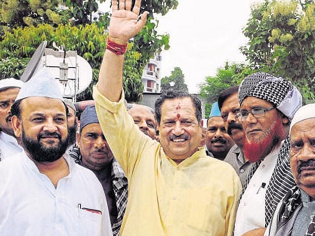 RSS veteran Indresh Kumar (Centre) said Maoists have never targeted churches and priests in Chhattisgarh. (HT File Photo) RSS veteran Indresh Kumar (Centre) said Maoists have never targeted churches and priests in Chhattisgarh. (HT File Photo)