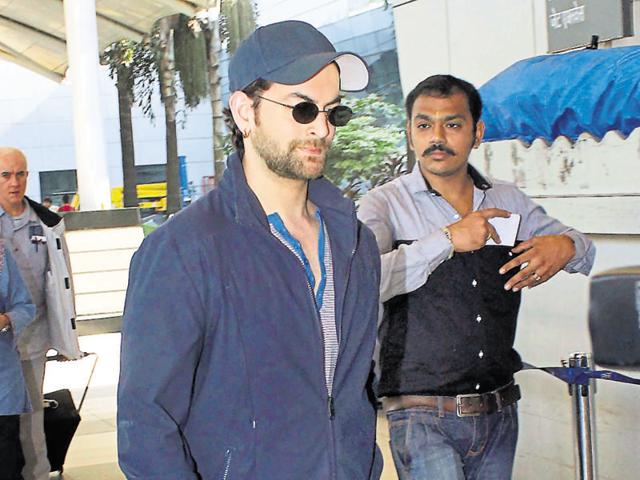 Neil Nitin Mukesh spotted at Mumbai airport. (Photo: Yogen Shah/HT)