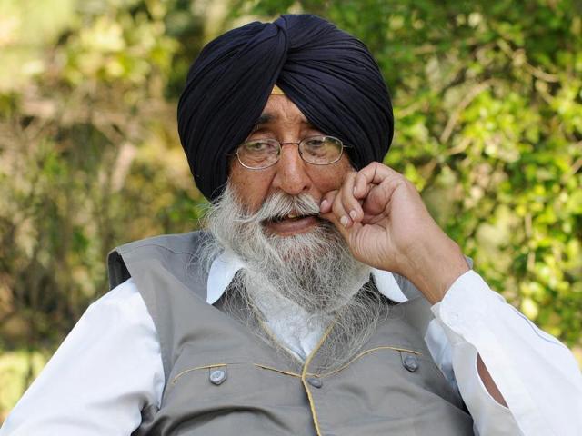 Simranjit Singh Mann talking to Hindustan Times at his residence at Fatehgarh Sahib on Monday.(Gurminder Singh/HT Photo) Simranjit Singh Mann talking to Hindustan Times at his residence at Fatehgarh Sahib on Monday.(Gurminder Singh/HT Photo)