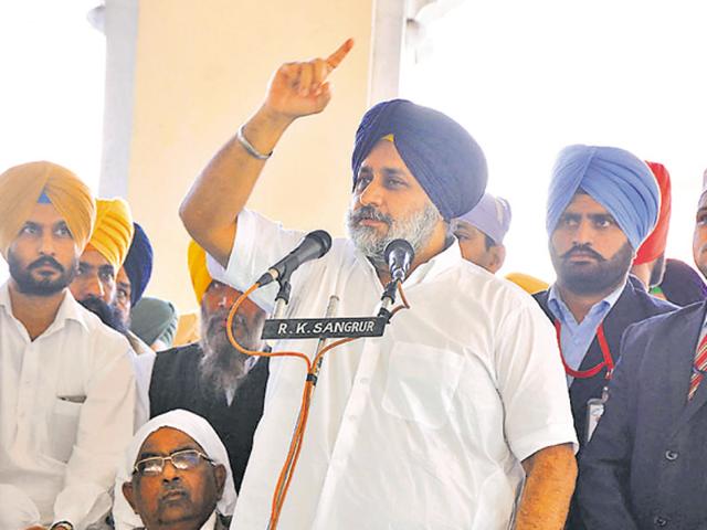 Punjab deputy CM Sukhbir Singh Badal addressing a gathering in Sangrur on Monday. (HT Photo) Punjab deputy CM Sukhbir Singh Badal addressing a gathering in Sangrur on Monday. (HT Photo)