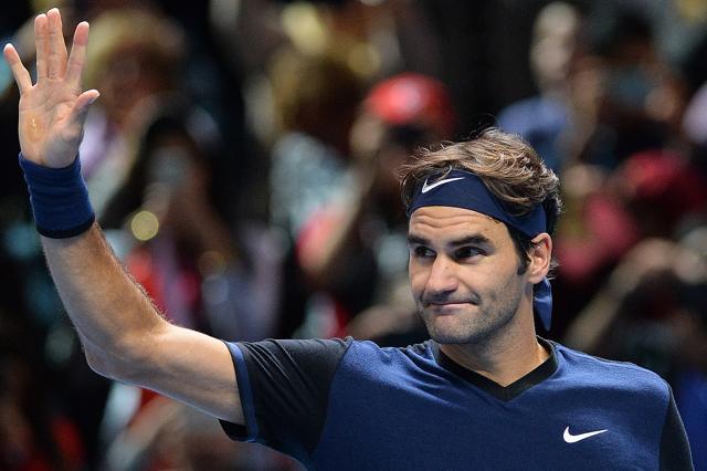 Switzerland's Roger Federer waves to the crowd after beating Czech Republic's Tomas Berdych on day one of the ATP World Tour Finals in London on November 15, 2015. (AFP Photo) Switzerland's Roger Federer waves to the crowd after beating Czech Republic's Tomas Berdych on day one of the ATP World Tour Finals in London on November 15, 2015. (AFP Photo)