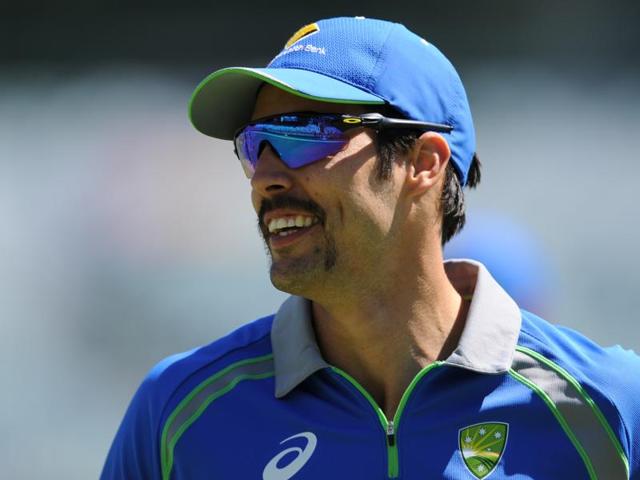 Mitchell Johnson trains prior to the start of the final day of the second Test match between Australia and New Zealand in Perth on November 17, 2015, which will also be the last day of his international cricket career as he announced his retirement from all international cricket. (AFP Photo) Mitchell Johnson trains prior to the start of the final day of the second Test match between Australia and New Zealand in Perth on November 17, 2015, which will also be the last day of his international cricket career as he announced his retirement from all international cricket. (AFP Photo)