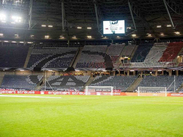 A general view shows the empty HDI Arena stadium in Hanover after a soccer match was called off by police due to a security threat. (REUTERS) A general view shows the empty HDI Arena stadium in Hanover after a soccer match was called off by police due to a security threat. (REUTERS)