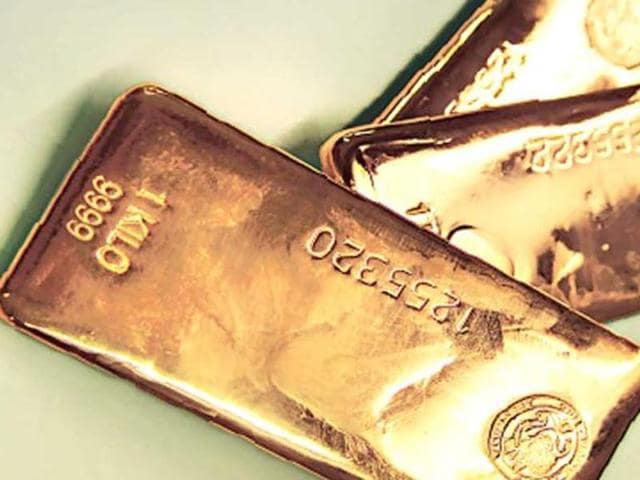 Custom officials with the help of Indo-Tibetan Border Police and Sikkim Police intercepted two traders and recovered the six gold bars on Monday.(Representative photo)
