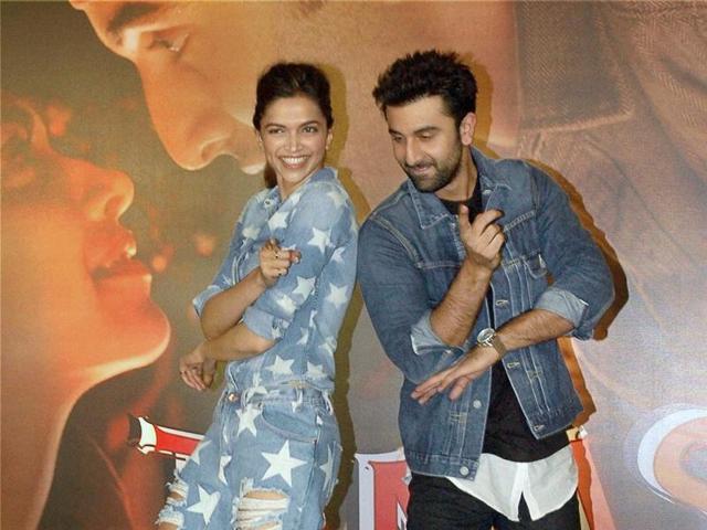 Ranbir Kapoor and Deepika Padukone strike a pose for shutterbugs at the promotional event for Tamasha. (PTI)