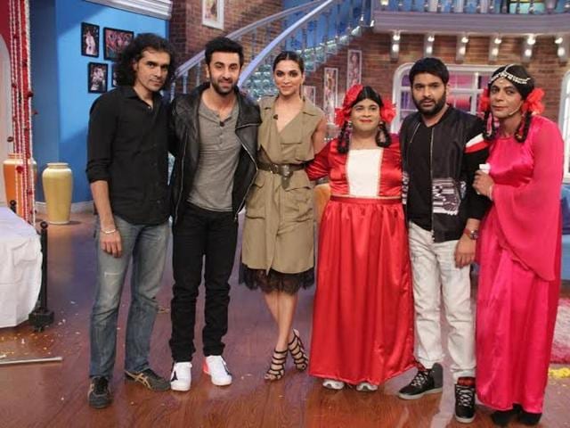 The teams of Tamasha and Comedy Nights with Kapil strike a pose. (COLORS) 