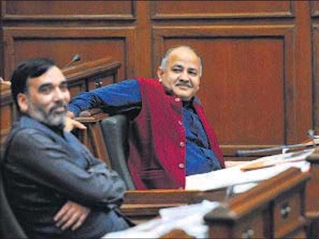 Delhi education minister Manish Sisodia said the government had no intention of infringing on the autonomy of private schools, while tabling both the bills on Friday. (Vipin Kumar/HT Photo) Delhi education minister Manish Sisodia said the government had no intention of infringing on the autonomy of private schools, while tabling both the bills on Friday. (Vipin Kumar/HT Photo)