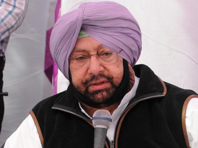 Congress deputy leader in the Lok Sabha Capt Amarinder Singh. (Bharat Bhushan/HT Photo) Congress deputy leader in the Lok Sabha Capt Amarinder Singh. (Bharat Bhushan/HT Photo)