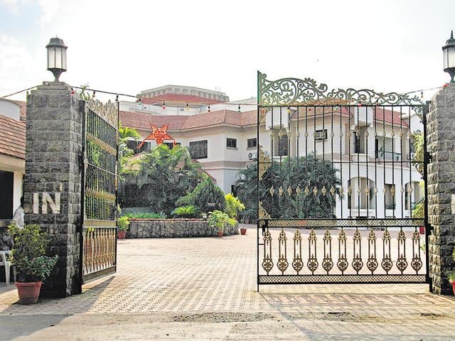 Under the new policy, plots given to private entities on caretaker basis since 1991 will remain with them. Nine such public plots given to various entities have become members’ only properties. They include Matoshree Club, MIG Club, Poisar Gymkhana and Prabodhankar Club.(File photo)