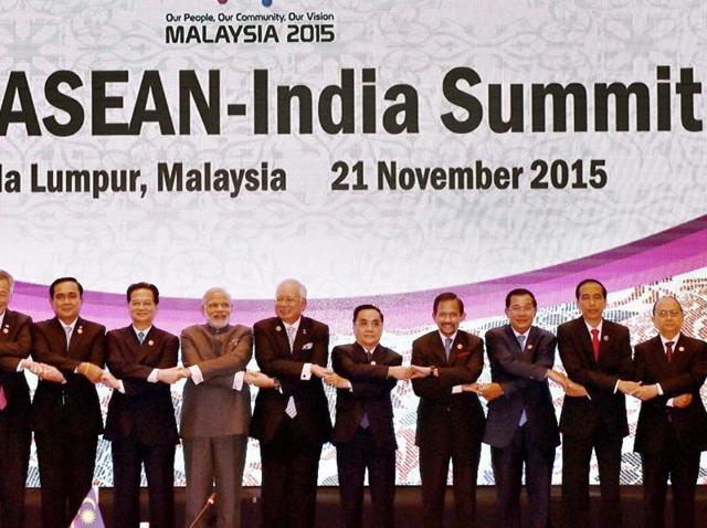 Prime Minister Narendra Modi join hands with other leaders during the 13th ASEAN-India Summit in Kuala Lumpur.(PTI) Prime Minister Narendra Modi join hands with other leaders during the 13th ASEAN-India Summit in Kuala Lumpur.(PTI)