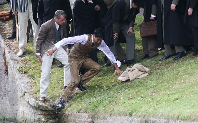 Dev Patel falls during the shoot of The Man Who Knew Infinity. Dev Patel falls during the shoot of The Man Who Knew Infinity.