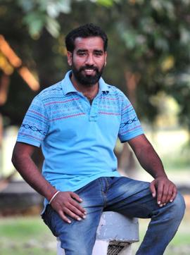 Sculptor Harpal Shekhupuria (HT Photo) Sculptor Harpal Shekhupuria (HT Photo)