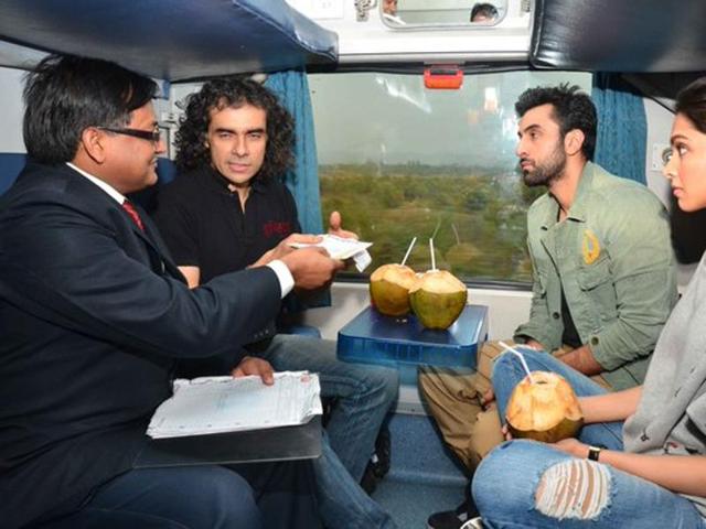 Imtiaz Ali and his Tamasha team on Suvidha Express, for promoting the film. The team arrived in Delhi on Monday morning. (Yogen Shah)