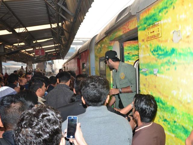 Tamasha team decided to promote their film in a unique way that is through a train journey. (Yogen Shah)