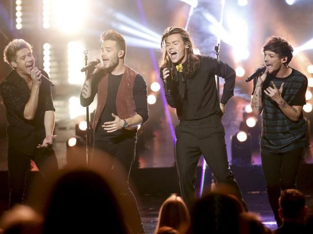 One Direction performing their song ‘Perfect’.  (REUTERS) 