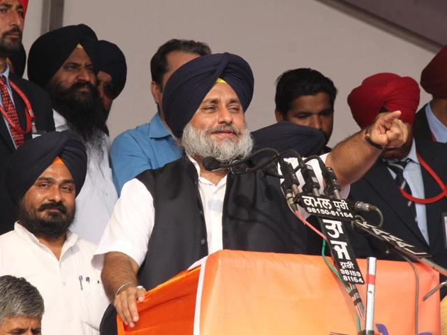 SAD-BJP led Punjab government held the first Sadbhawna rally scheduled at Bathinda on Monday. (HT Photo) SAD-BJP led Punjab government held the first Sadbhawna rally scheduled at Bathinda on Monday. (HT Photo)