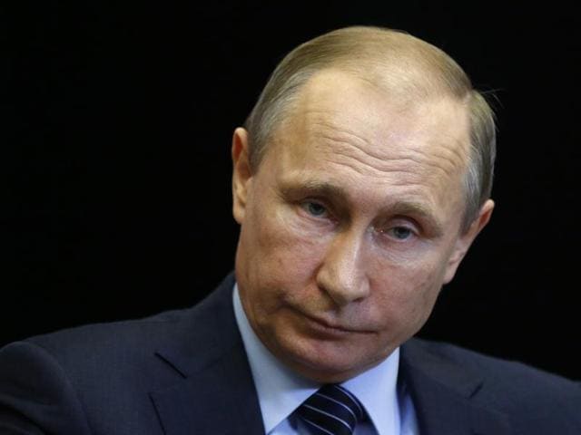 Russian President Vladimir Putin attends a meeting with Jordanian King Abdullah II (not pictured) at the Bocharov Ruchei state residence in Sochi. The President said a Russian warplane shot down by a Turkish jet was flying over Syrian territory and did not pose any threat to Turkey. (AFP Photo) Russian President Vladimir Putin attends a meeting with Jordanian King Abdullah II (not pictured) at the Bocharov Ruchei state residence in Sochi. The President said a Russian warplane shot down by a Turkish jet was flying over Syrian territory and did not pose any threat to Turkey. (AFP Photo)