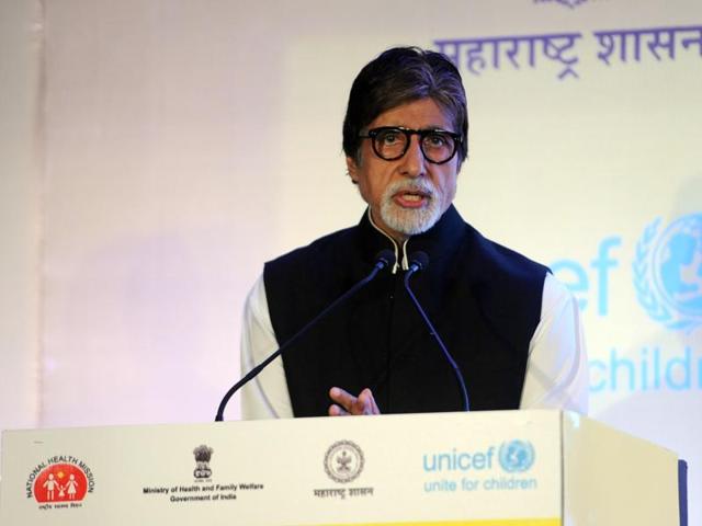 Amitabh Bachchan, a Unicef goodwill ambassador, speaks during the launch of a media campaign for Hepatitis-B organized by the Health Ministry in Mumbai on November 23, 2015. (AFP)