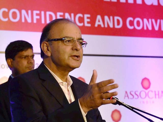 Union finance minister Arun Jaitley address at ASSOCHAM 95th Annual Session held in New Delhi.(PTI Photo) Union finance minister Arun Jaitley address at ASSOCHAM 95th Annual Session held in New Delhi.(PTI Photo)