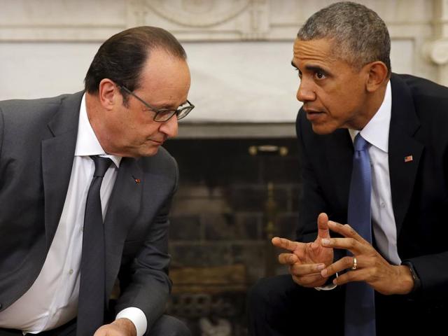 French President Francois Hollande and US President Barack Obama shake hands during a joint press conference at the White House in Washington DC, on November 24, 2015. AFP PHOTO/NICHOLAS KAMM (AFP Photo) French President Francois Hollande and US President Barack Obama shake hands during a joint press conference at the White House in Washington DC, on November 24, 2015. AFP PHOTO/NICHOLAS KAMM (AFP Photo)