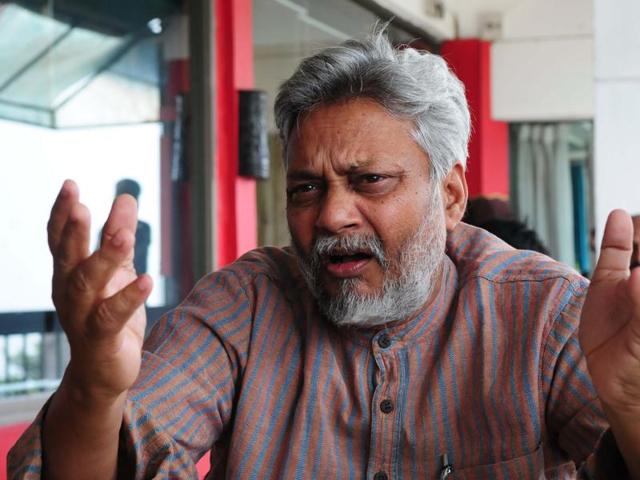 Water conservationist Rajendra Singh (third from left) addressing a workshop in Bhopal on Tuesday. (Mujeeb Faruqui/HT photo) Water conservationist Rajendra Singh (third from left) addressing a workshop in Bhopal on Tuesday. (Mujeeb Faruqui/HT photo)