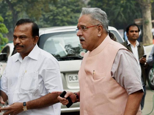 Rajya Sabha MP Vijay Mallaya arrives for the first day of winter session. (PTI)