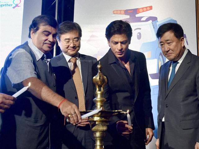 Another day at work for SRK, another diya to light up, another picture to pose for. (PTI)
