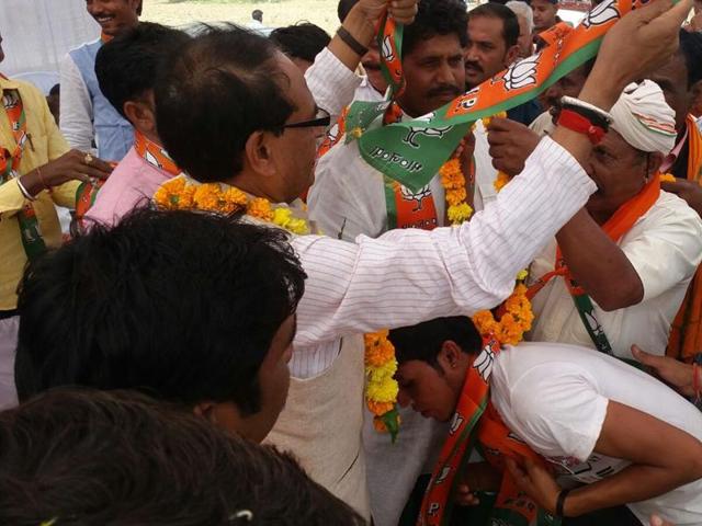 Chief minister Shivraj Singh Chouhan at an election rally in Jhabua. (HT file) Chief minister Shivraj Singh Chouhan at an election rally in Jhabua. (HT file)