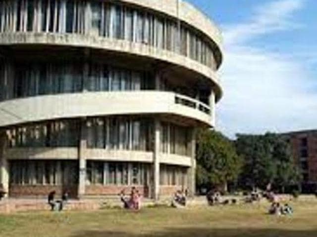 It was last year when the controller of examinations, PU, had written to the director/chairpersons/principals, all affiliated institutes, departments and colleges of the university to make adequate arrangements to provide a writer for visually impaired/disabled students during the examinations, but the directions were never implemented.(HT Photo) It was last year when the controller of examinations, PU, had written to the director/chairpersons/principals, all affiliated institutes, departments and colleges of the university to make adequate arrangements to provide a writer for visually impaired/disabled students during the examinations, but the directions were never implemented.(HT Photo)
